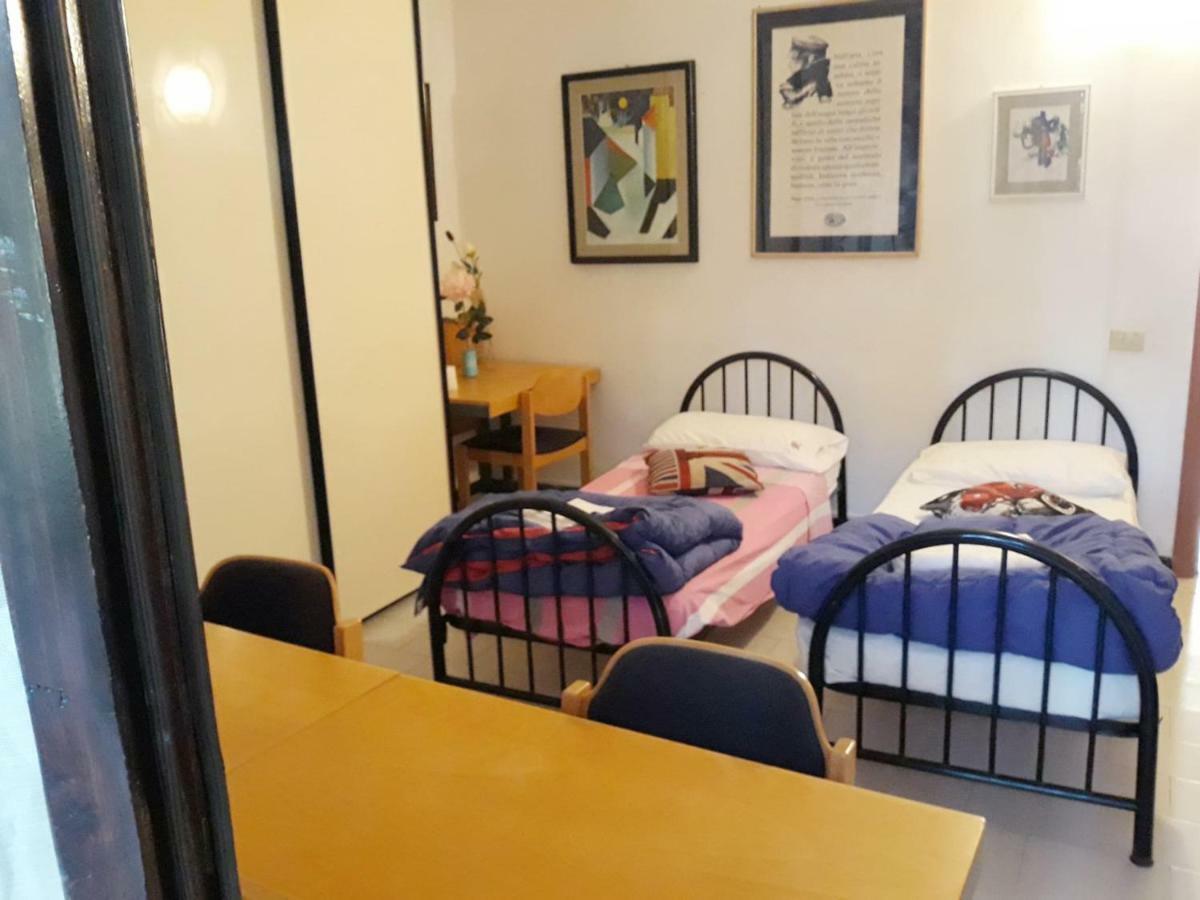 Hotel Bed In Siena Tognazza Exteriér fotografie