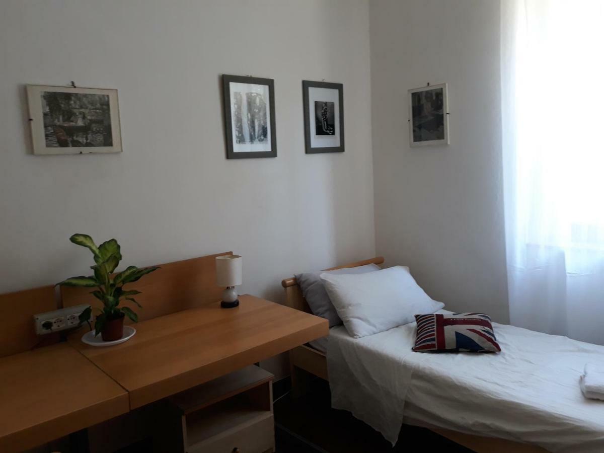 Hotel Bed In Siena Tognazza Exteriér fotografie